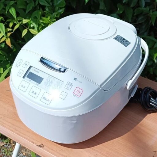 ★ ニトリ 5.5合 炊飯器 MB-FS3017N