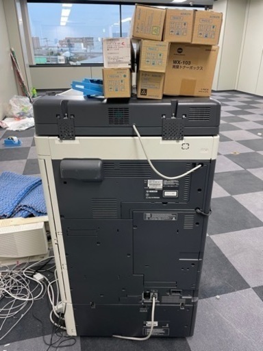 複合機　コニカミノルタ(交換用のトナーはありません)