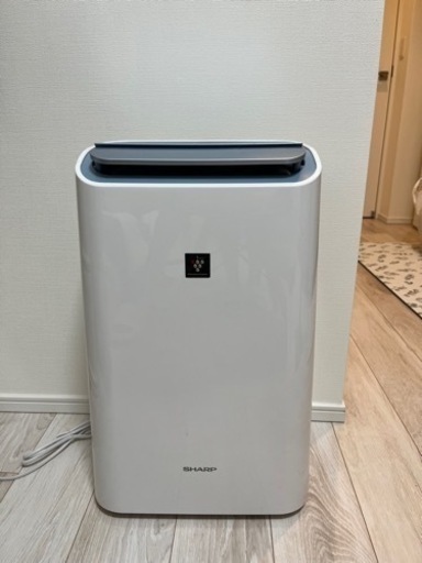 お譲り予定者確定　シャープ　空気清浄除湿機