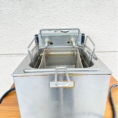 小型電気フライヤー　