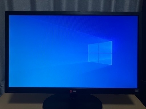 ①PCモニター 24インチ　LG 24EN43