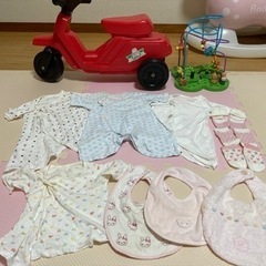 子供用バイク、ポーネルランド、肌着、スタイ、靴下まとめ