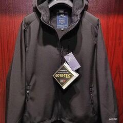 【新品】マウンテンパーカー★ROBERT CAVANI★GORE-TEX★M