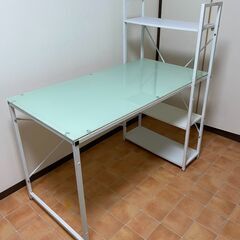 【終了しました】　取りに来てくださる方限定　棚付きガラスデスク差...