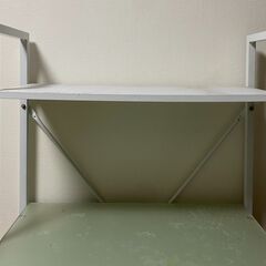 【終了しました】　取りに来てくださる方限定　棚付きガラスデスク差し上げます【少々難あり】の画像