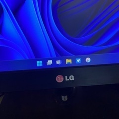 パソコン デスクトップパソコンの画像