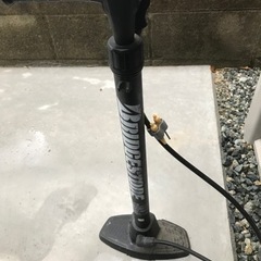 自転車等空気入れ