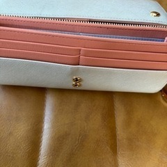 定価19800円！　美品！！ラマーレ　長財布 の画像