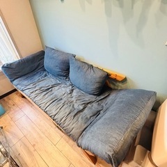 2人掛けソファの画像