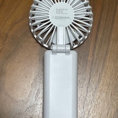 携帯扇風機 手持ち扇風機 USB扇風機 卓上扇風機 ハンディ 扇風機の画像
