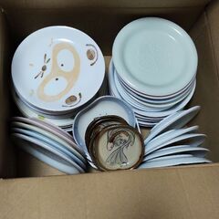 食器類色々多数の画像