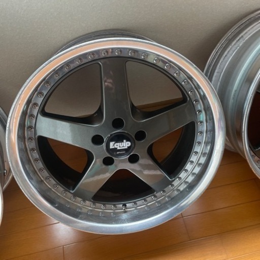 ワーク　エクィップ　１９インチ