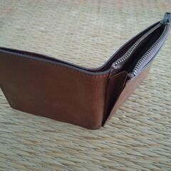 二つ折り財布（メンズ）の画像