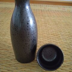 酒器　黒金の画像