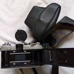ヤシカ　ペンタマティック　カメラ Yashica Pentamatic – 半世紀遅れのカメラレビュー