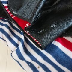 判　キャンピング　防災　シート　赤・青　折りたたみ　取っ手付き２枚セットの画像
