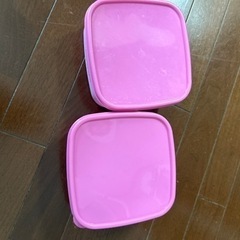 キティちゃんタッパーの画像