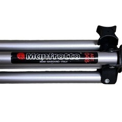 ライトスタンド　Manfrottoの画像