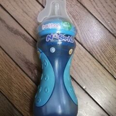 訳あり!!　Nuby Sport Sipper　こぼれない 飲み...