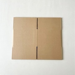 新品ダンボール22×22×16
 