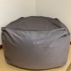 無印良品　体にフィットするソファ　ビーズクッション
