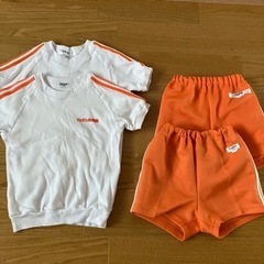 白ばら保育園　制服　運動着