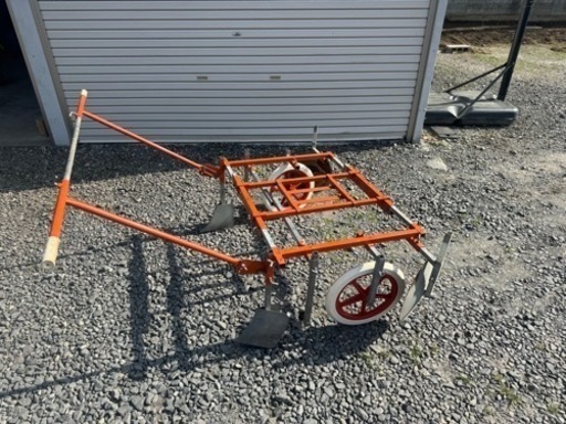 人力マルチ張り機