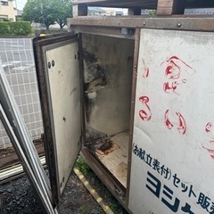 無料！！軽トラ荷台？コンテナ　物置の画像