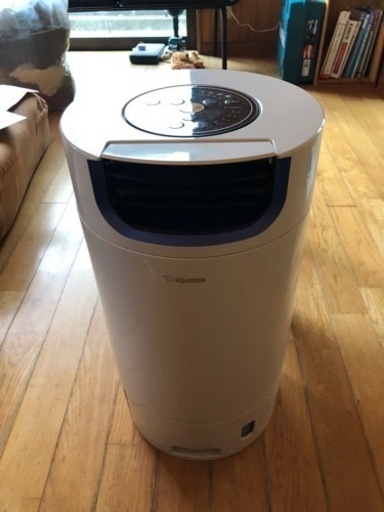 【決まりました】【値下げしました】象印 衣類乾燥機除湿機 サーキュレートドライ RJ-XA70 型 2015年製
