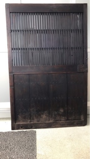 蔵戸　家具