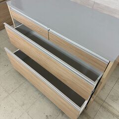 未使用訳あり　ハイグロス天板　キッチンストッカー　レンジボード　ナチュラル　引出　キッチン収納　幅110　コンセント付き　キャスター