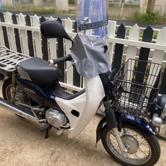 HONDA ホンダ スーパーカブAA04 50cc セル・キック エンジン始動 4スト インジェクション 4速 シールド付き 実働 現状の画像