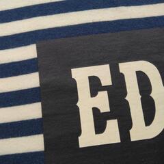 ボーダーTシャツ　150　青　EDWINの画像