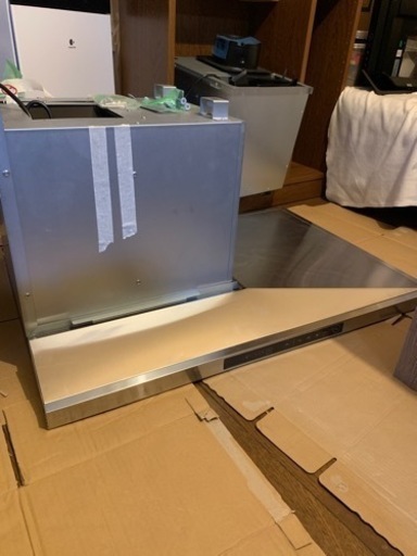 新品未使用　レンジフードファン　取り外し品