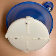 ドウシシャ　手動式氷かき（ブルー）の画像