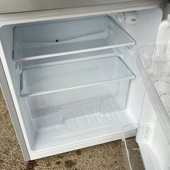 【高年式】小さめな単身者向け 2ドア冷蔵庫 87L オーヤマ PRC-B092D-S 2022年製 中古動作品 クリーニング済みの画像