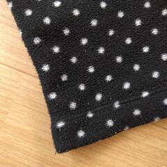 中古　プリントフリースフルジップジャケットＭ黒ユニクロUNIQLOの画像