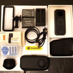 Insta360 one X2 本体、純正バッテリ- 3 枚, レンズキャップ、強化ガラス 1 枚