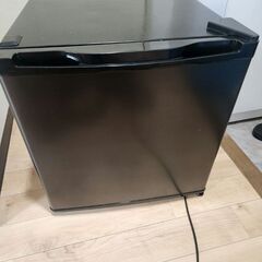 MAXZEN JF032ML01GM 2021年式 冷凍庫 家庭用 小型 32L ノンフロン チェストフリーザー 右開き フリーザー ストッカー 冷凍 氷