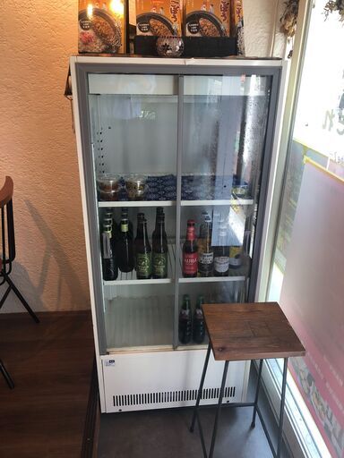 サンデン冷蔵ショーケース