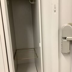 スチール製ロッカー差し上げます。の画像