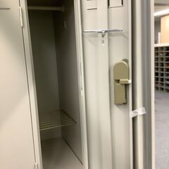 スチール製ロッカー差し上げます。の画像