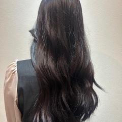 ワンカラー¥2000~.縮毛矯正¥6000~...etc