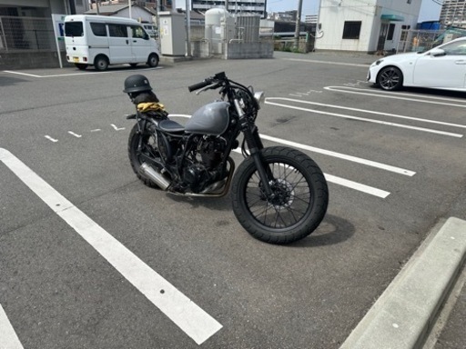 中型バイク tw200 ボバーカスタム
