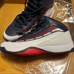 靴/バッグ 靴 スニーカーの画像