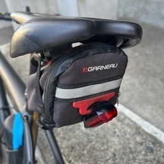 自転車 クロスバイクの画像