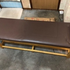 ベンチ　