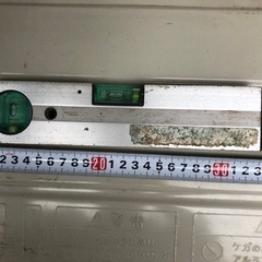 水平器　レベル　DIY ガーデニング　日曜大工　建築工事　建築道具