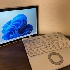ノートパソコン  2in1 コンバーチブル パナソニック　Let...