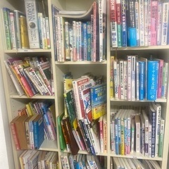 英会話関連書籍500冊程度いろいろ含まれています。の画像